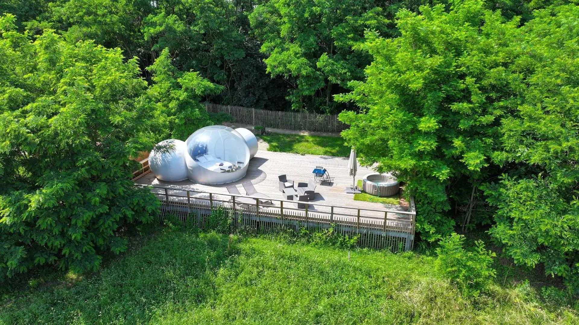 Bulle Spa Paysanne Jarcieu Bed & Breakfast